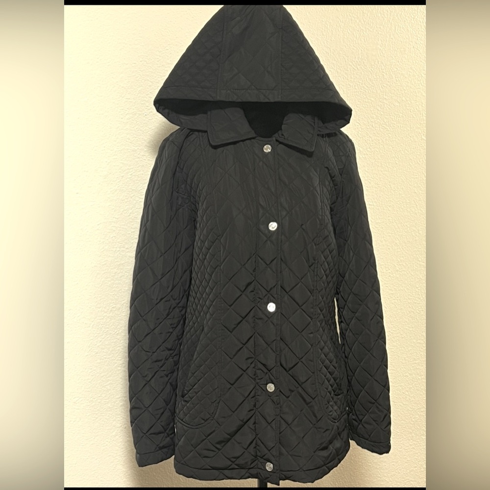 Women's Black Quilted Hooded Jacket